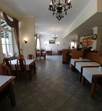 Hatzenporter Paradies Ξενοδοχείο *