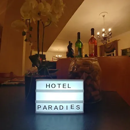 Hotel Hatzenporter Paradies *