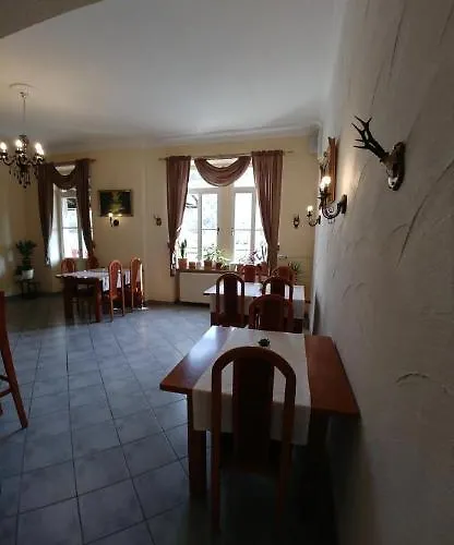 Hatzenporter Paradies Hotel *