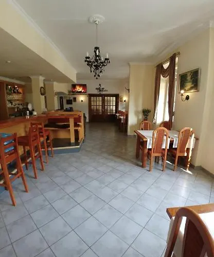 Hatzenporter Paradies Hotel