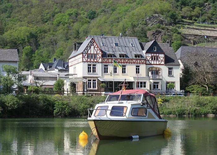 Hotel Hatzenporter Paradies *