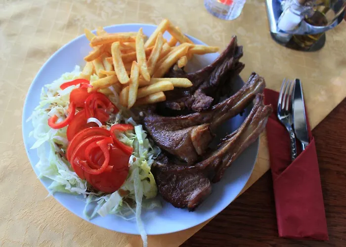 Hatzenporter Paradies Hotel *